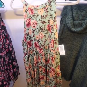 Torrid floral mint tank Top with empire waist.